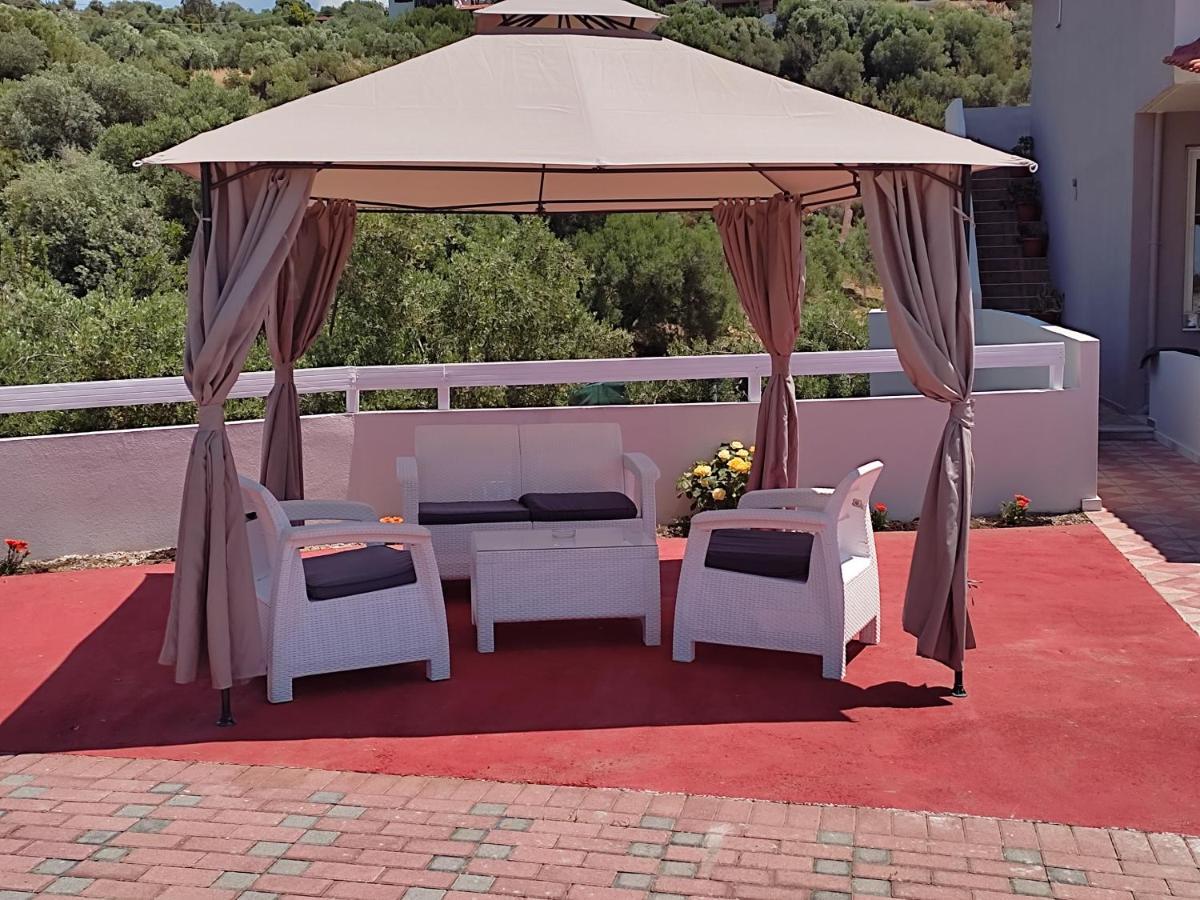 فيلا Christos House نيوس مارماراس المظهر الخارجي الصورة