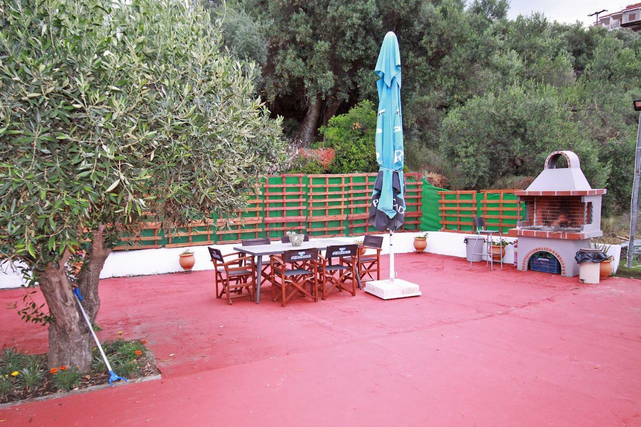 فيلا Christos House نيوس مارماراس المظهر الخارجي الصورة